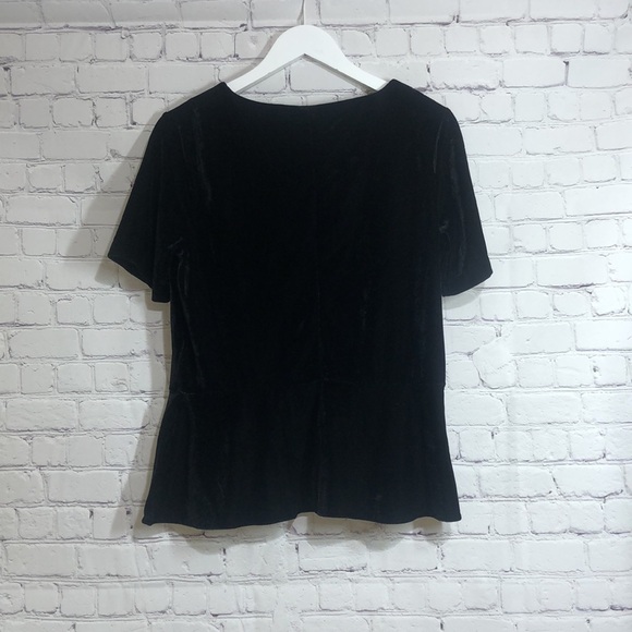 Banana Republic velvet top - Picture 5 of 7